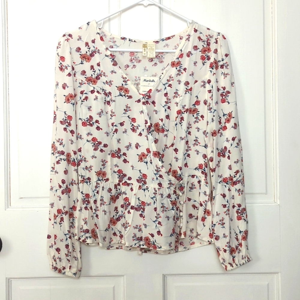 Long sleeve floral blouse